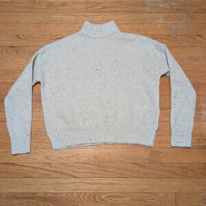 Jessica Simpson super soft mock turtleneck sweater